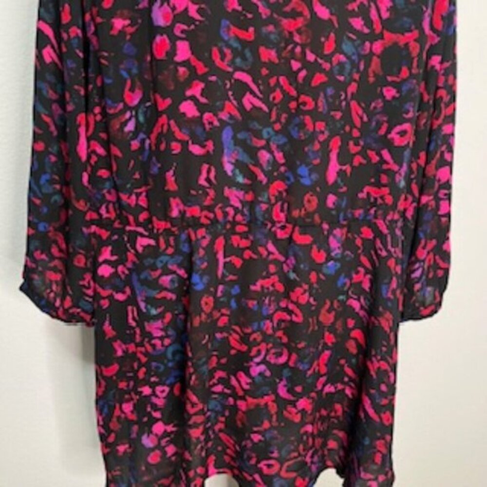 NEW Torrid Floral Blouse Women's Plus Size 4 Empire Waist V-neck 3/4 Sleeve NWT - Picture 8 of 9